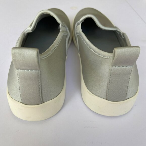 Call It Spring Lovaudien Grey Slip-On Sneakers Size 6.5 - Picture 4 of 9